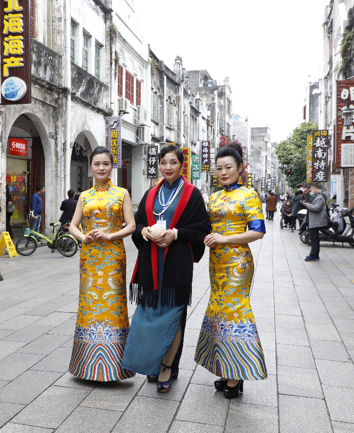 《全球华服网》第三届冠礼台华服文化季中国总决赛在北海成功举办