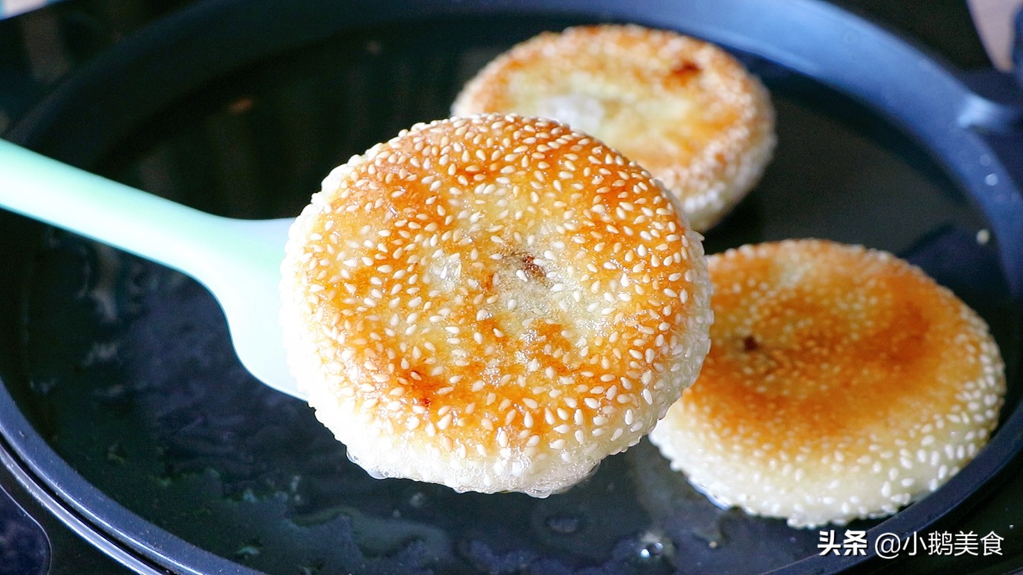 糯米餅好吃有訣竅，學會這個做法，外酥裡糯不粘牙，新手也能成功