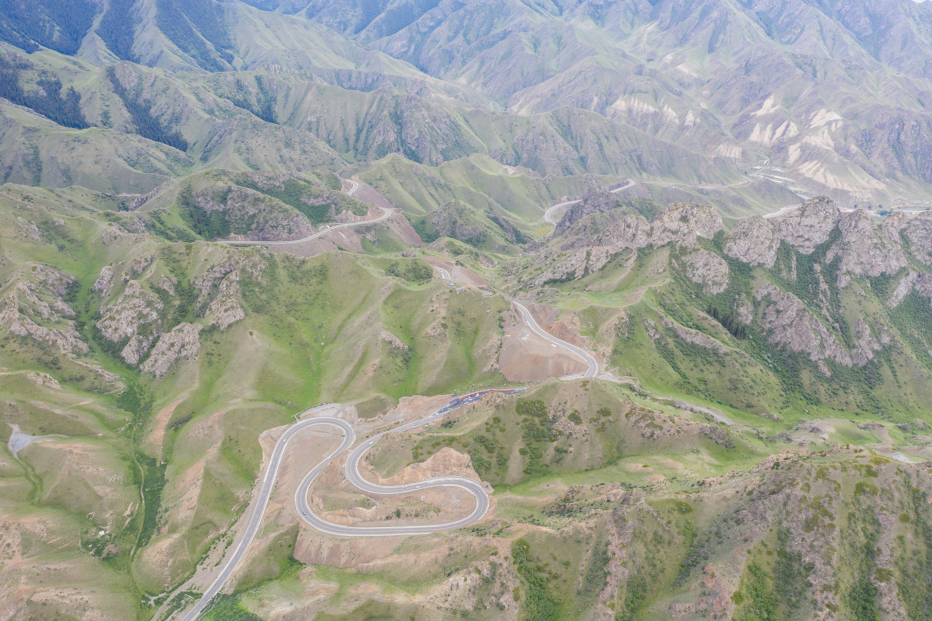 纵贯天山脊梁的景观大道——2020最美独库公路自行车旅行攻略