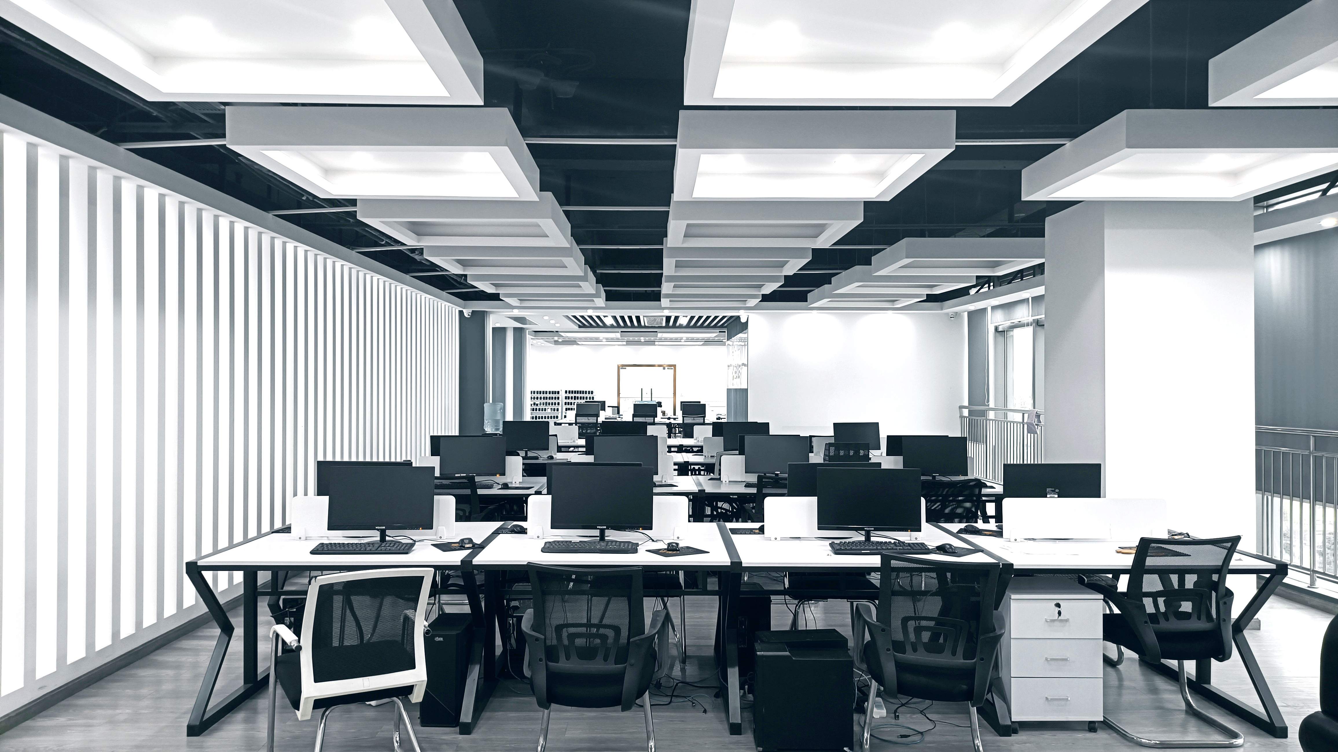 能做付费流量就不要做免费流量，付费流量才是最快的方法