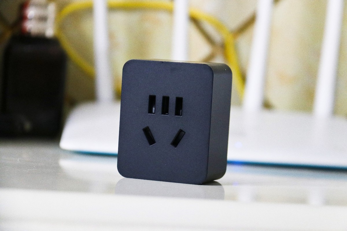 远程控制超简单，用向日葵C2插座，轻松实现