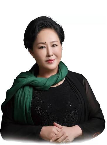 70岁斯琴高娃：曾遭前夫家暴，3次婚姻2次失败，如今她怎样了？