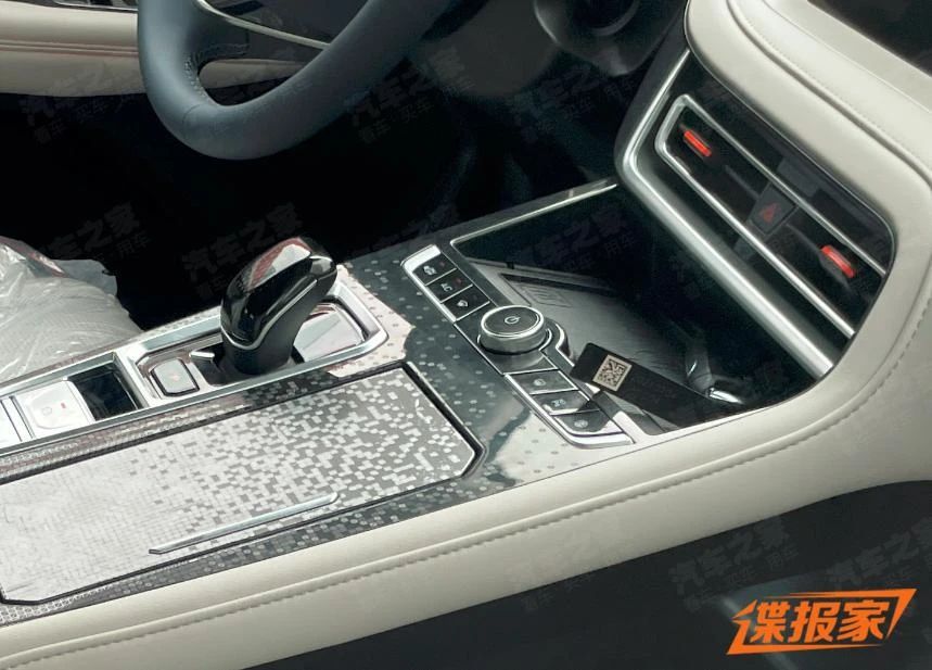 荣威i5 GT配置曝光；新款Jeep大指挥官8月29日上市