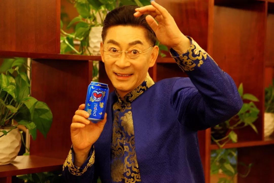 近期爆红的文体两开花是什么意思，六学家们的再创作