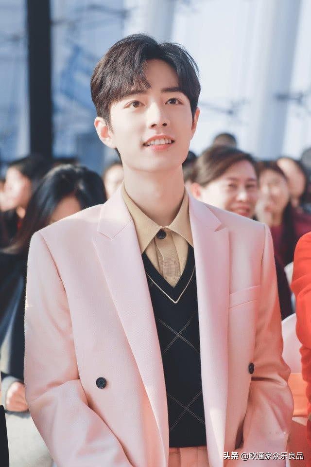 肖战不畏流言，再次发文致敬成为最好自己，真