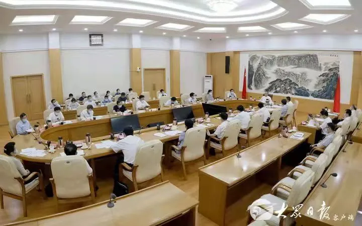 山东省委意识形态和宣传思想工作领导小组召开会议