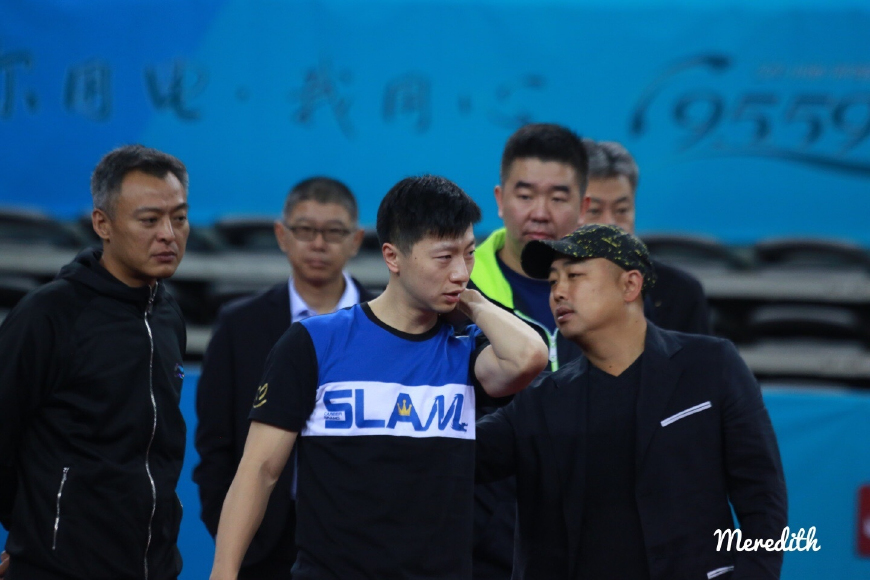 国乒主教练秦志戬,为培养马龙熬白了头,他的执教水准属于顶尖级