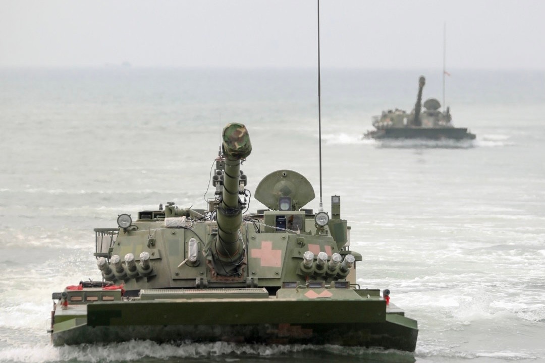 075��һ�ҷ��ۣ����ģ�ɺ���ս��ž����õ��ģ���ý�����ù�װ���μӾ���