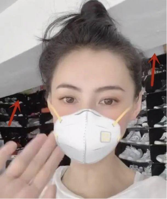 张柏芝三天就赚3千万，妈妈与男友共抽一支烟，