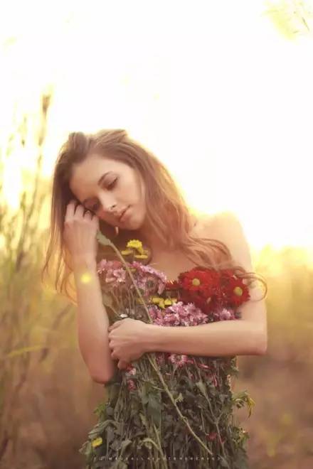 The journey illuminates such patting, true meeting is very good-looking