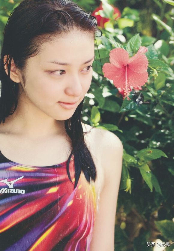 日本国民美少女武井咲美图图片