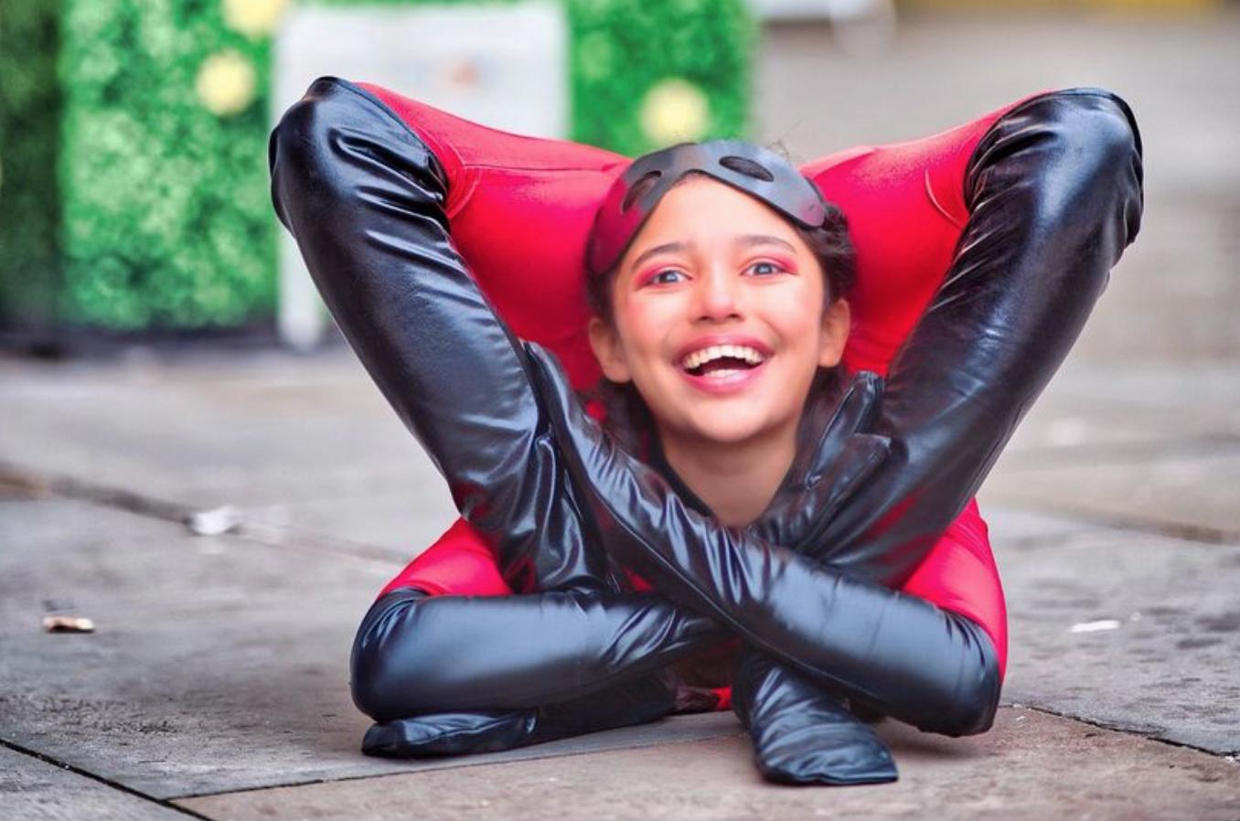 The British Girl Is Called the Most Flexible Girl In The World And the-british-girl-is-called-the-most-flexible-girl-in-the-world-and
