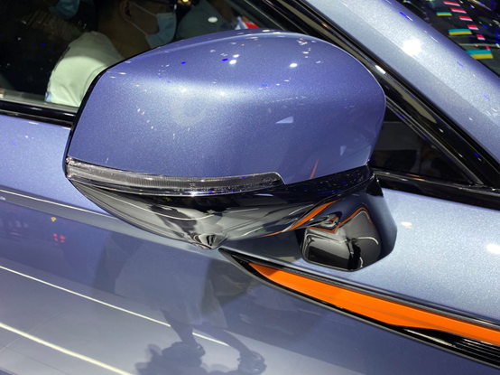 实拍哈弗神兽 ，造型比车名犀利，满油续航1000km