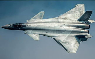 歼31挂载反舰导弹亮相，或登上中国新航母，小二