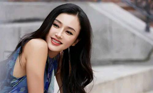 坚持“不婚主义”的4大女星，个个都是高颜值，