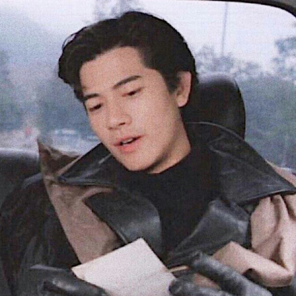 难怪易烊千玺的发型这么眼熟，越看越像当年的