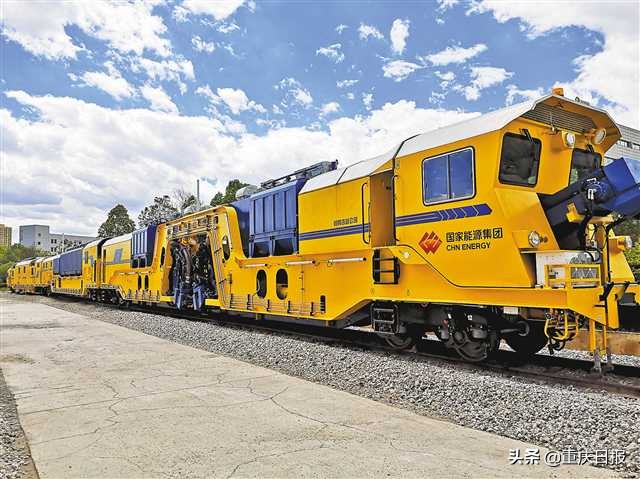 中煤科工重庆研究院：研发全球首台铁路“清道夫”核心部分