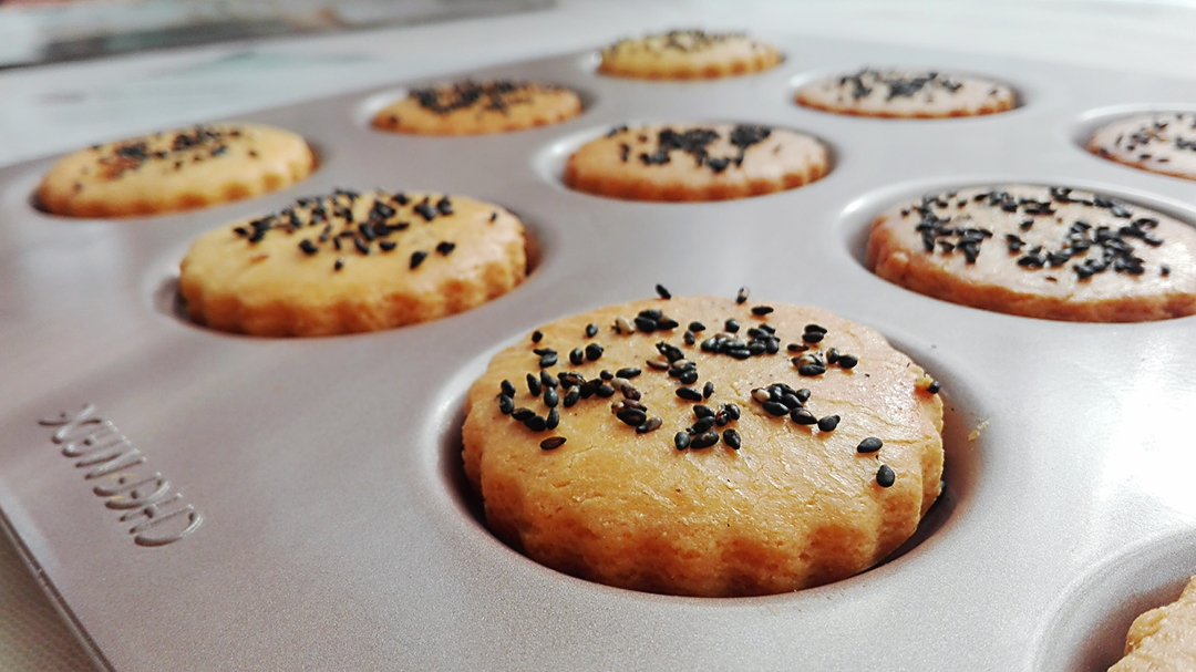 用玉米麵做出來的酥餅，太香了，不愛吃粗糧的孩子都愛吃，別錯過