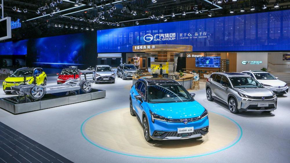 广汽新能源让埃安车主志愿站上北京车展，为自己的座驾代言