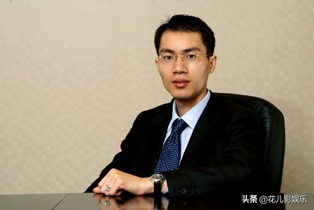 鸿星尔克拿五千万豪赌一把的背后，吴荣光是做足了营销