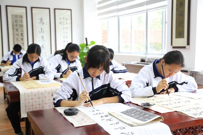 深圳市新華中學(xué)是公立學(xué)校嗎?迎開“華”結(jié)果(圖12) 深圳市新華中學(xué)是公立學(xué)校嗎?迎開“華”結(jié)果(圖12)