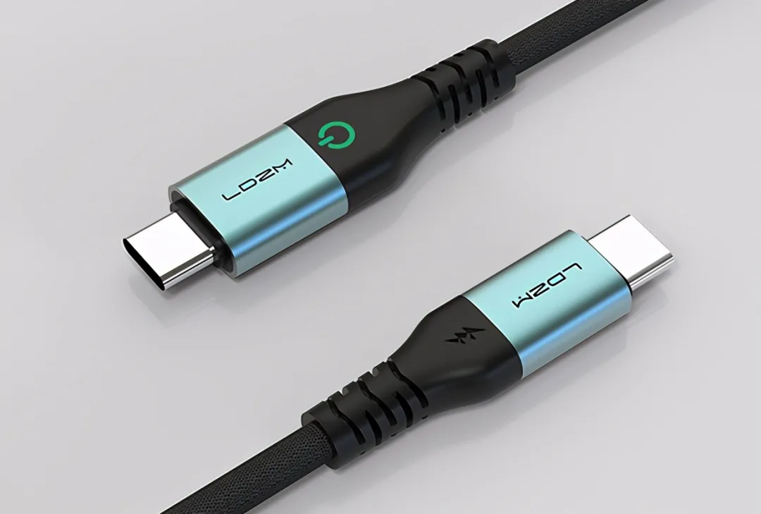 iPhone 13新机即将发布，35家工厂推出上百款快充新品