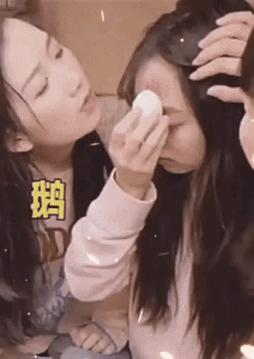 搞笑美女，空姐这个位置好图片