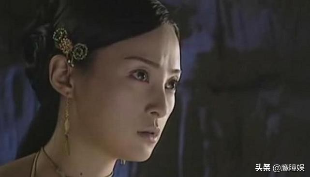 以前的古裝美人，用繩子當(dāng)項(xiàng)鏈都很美，現(xiàn)在的金項(xiàng)鏈飾卻俗到辣眼