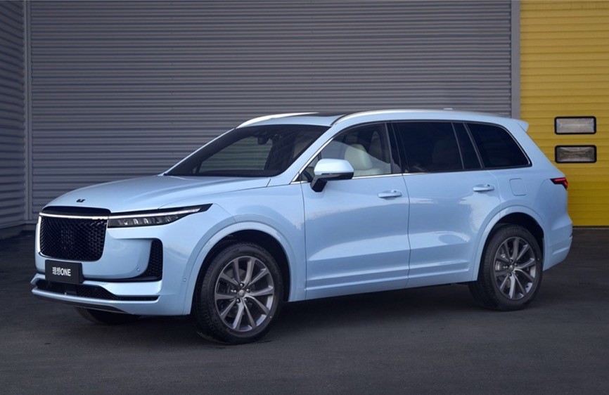 性能级智能电动SUV岚图FREE，能在中大型高端SUV市场分一席之地吗