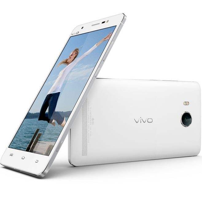 3s2013年,vivo发布了世界首款搭载2k分辨率屏幕的手机—vivo xplay3s
