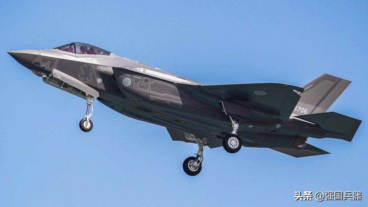 招架不住！F-22坠毁后，F-35也难逃厄运，洛马真的