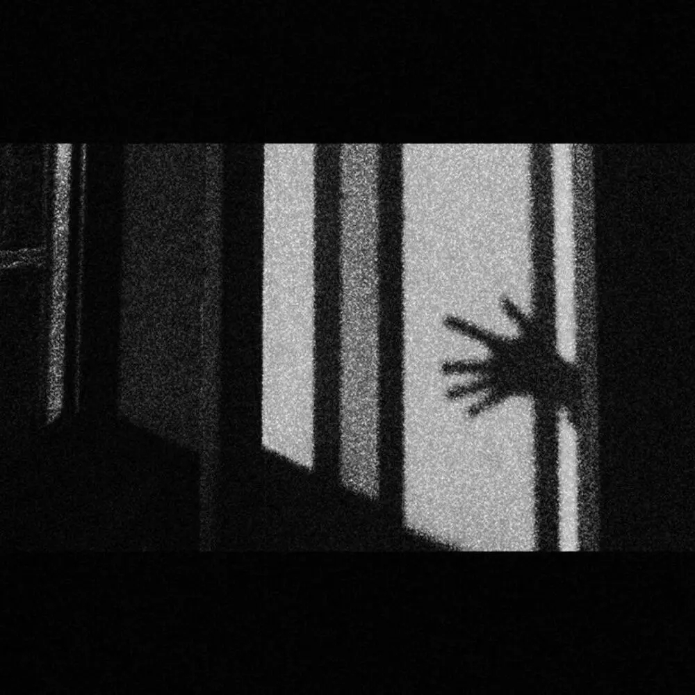 置顶文案背景图要在不愉快的日子里，搜刮生活藏起来的温柔