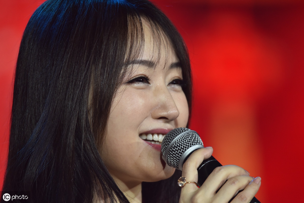 玉女天后:不老女神杨钰莹