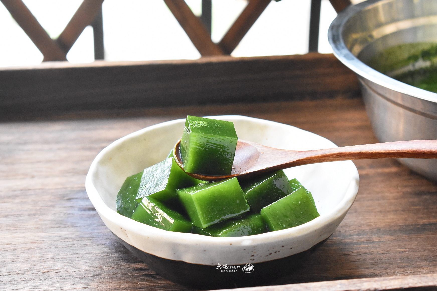 三伏天闷热湿气大，我家常用它做消暑甜品，清热祛湿，全家都爱吃