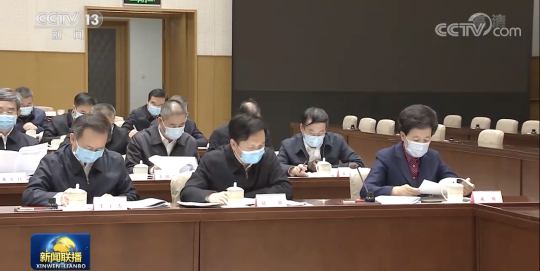 《新闻联播》披露，这位中央政治局常委添了一个新头衔