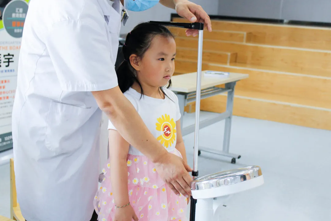高新区汇爱幼稚园丨体检护航,儿保同行!年度体检日顺利进行