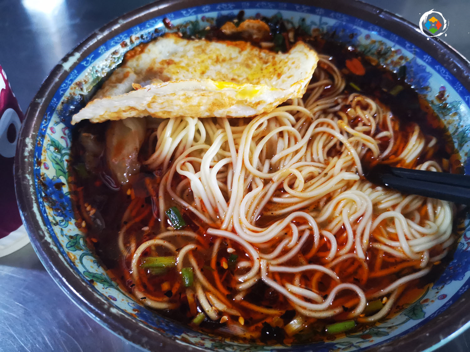 开启重庆人一天的小面，被带到全国各地，成为抚慰游子的良药