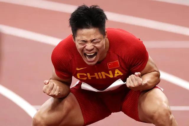 东京奥运会上为国争光的金牌得主们，分别来自哪里？