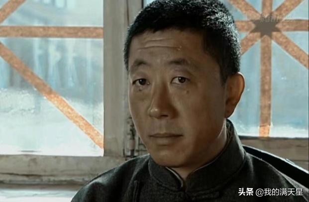 亮剑：当年剧组有多穷？节省开支李云龙演土匪，连导演都扮起汉奸