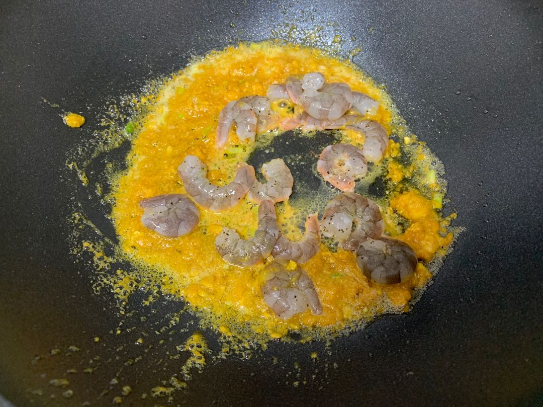 豆腐和它天生一對，用來煮湯，低脂高蛋白，女人多吃不長胖