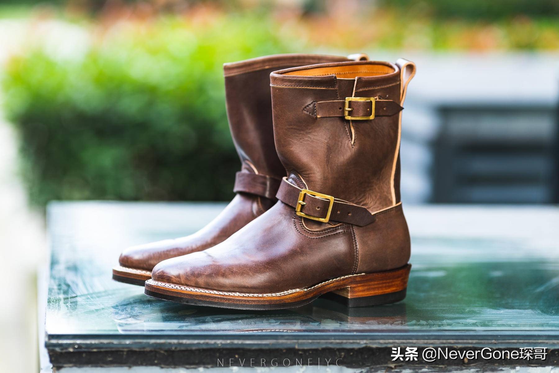 一双少见但高端的电工雨鞋——Viberg 2060马皮工程师