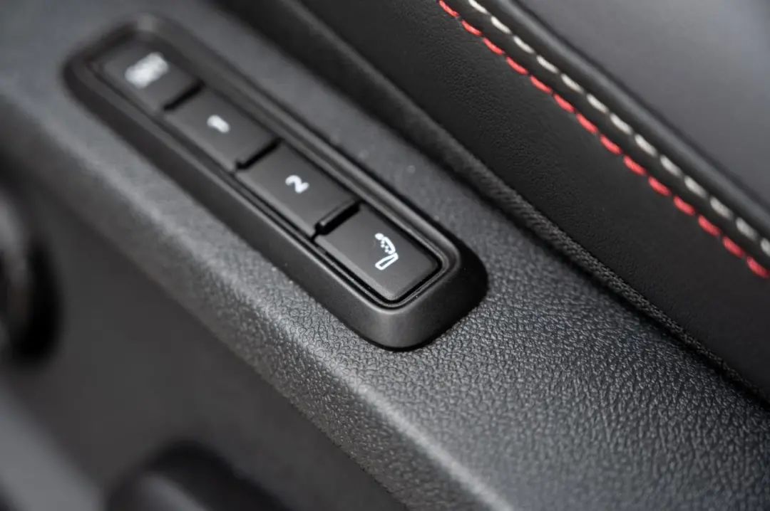 深度体验上汽大众ID.4 X，这才是属于“大众”的纯电汽车