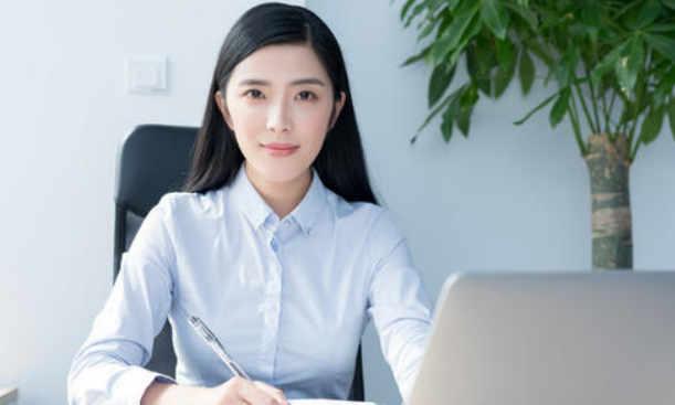 “为什么越来越多女性选择创业？”努力赚钱才是生活的底气和资本