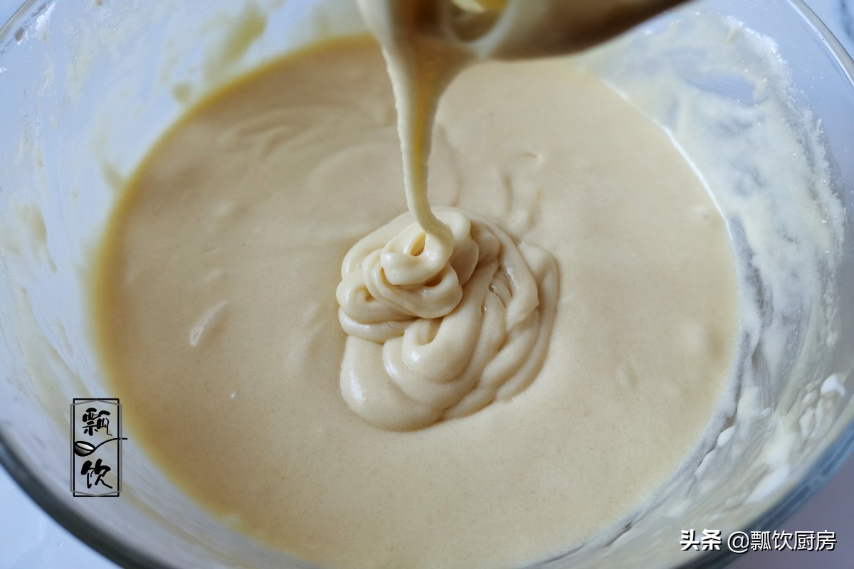 別只會做老蛋糕，這蛋糕比老蛋糕香多了，做法不難，純甜蜜享受