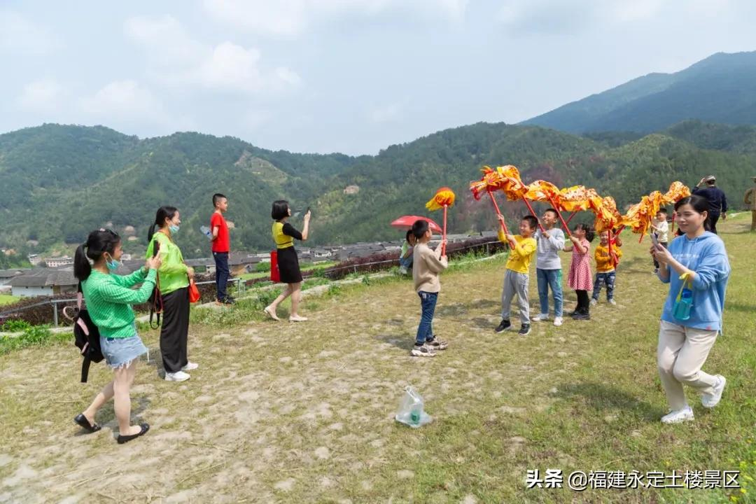 阳春三月 · 永定初溪土楼赴一场春之约