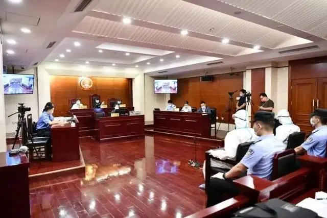 警惕:“扫黑风暴”中的那些“美丽贷”套路