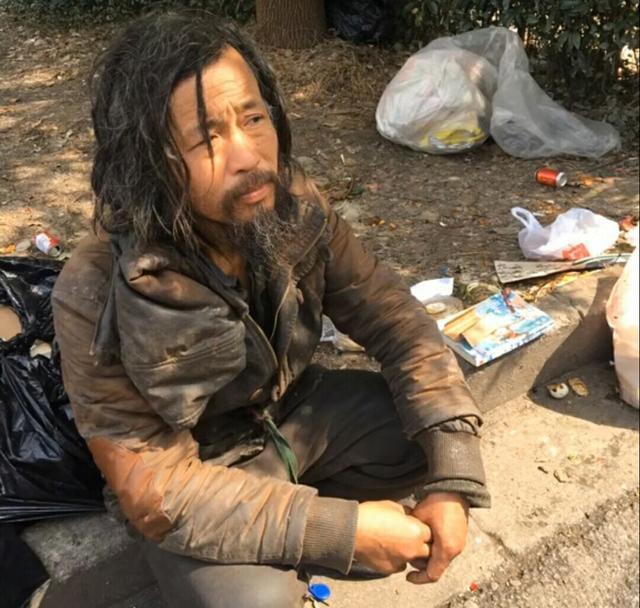 抖音里的大师“沈先生”和他精神的殿堂