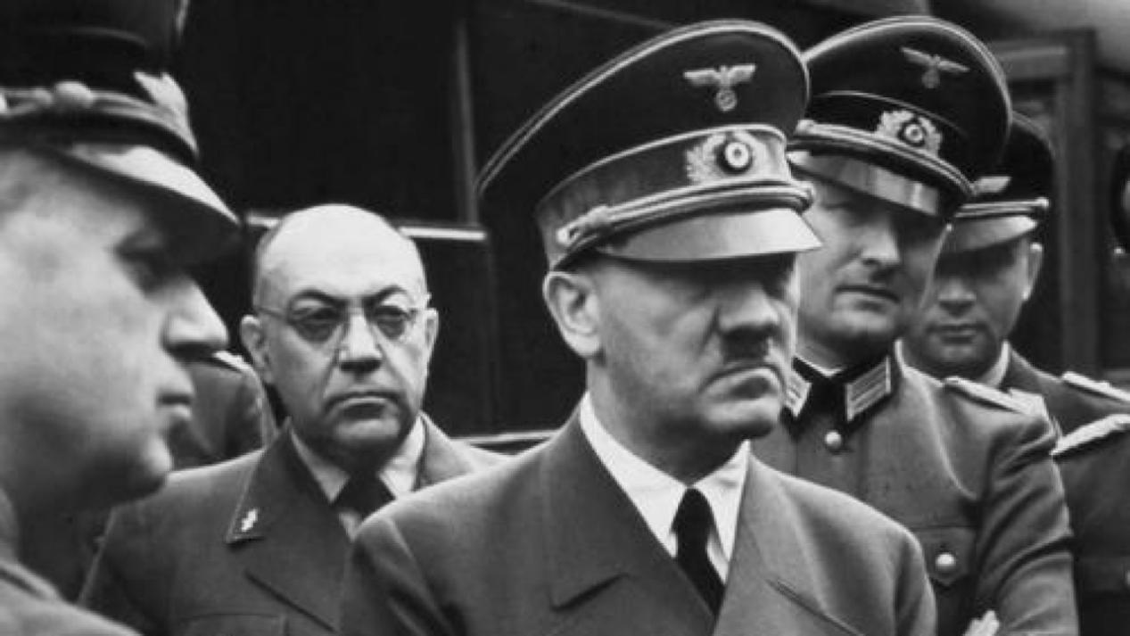 二战时的柏林会战究竟有多惨烈？攻克柏林的前