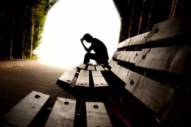 案例说险：已赔162.2万身故金，只因无法举证自杀，再赔171.7万 第4张
