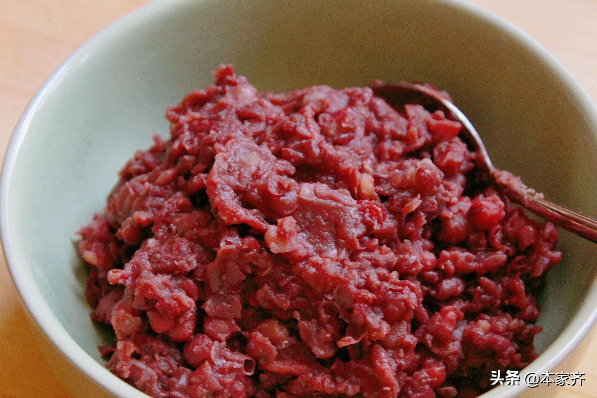 女人都愛吃的軟豆包，營養又好吃，一口滿嘴都是香，我連吃了3個